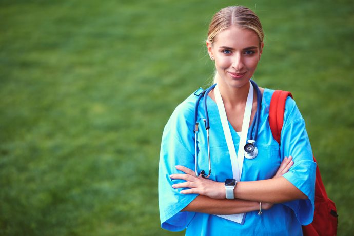 Top 4 ways hospitals benefit from hiring travel nurses